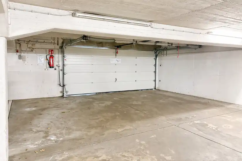 Tiefgarageneinfahrt