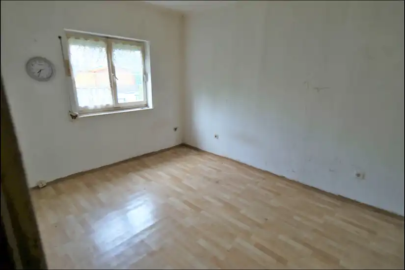 Zimmer 1 EG