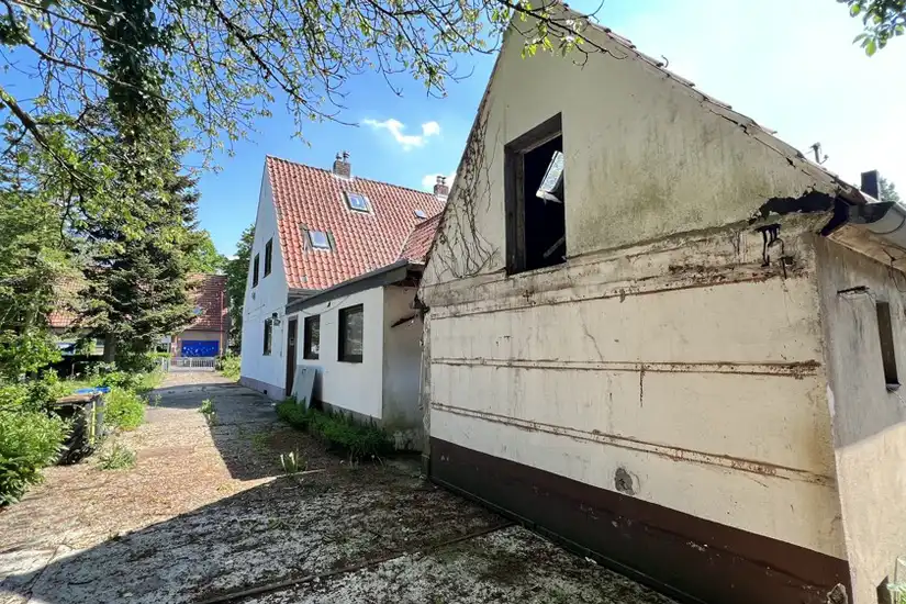 Grundstück