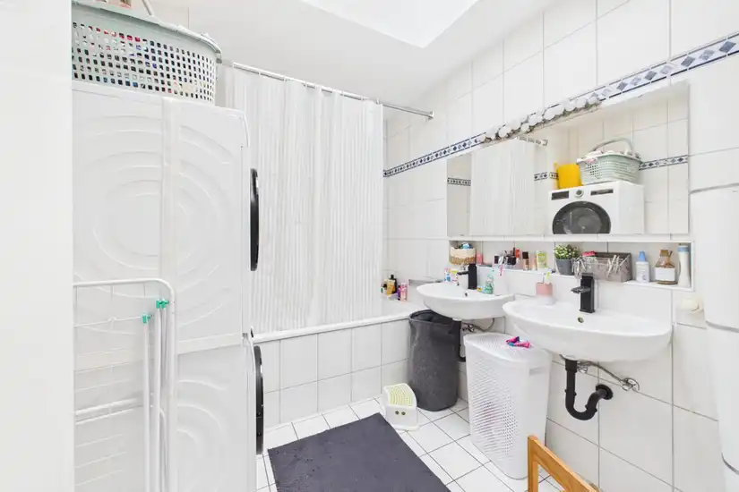 Wannenbadezimmer